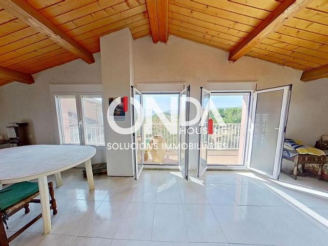 Chalet en venta en calle Del Pare Fidel, Tremp, de 300 m² 6 habitaciones por 222.000