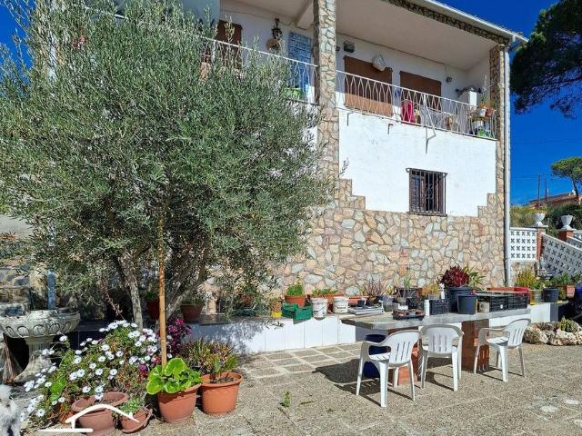 Chalet en venta en calle Pedraforca, Maçanet de la Selva, de 105 m² 3 habitaciones por 247.500