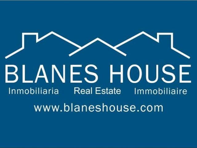 Casa en venta en calle Premià de Mar, Santa Coloma de Farners, de 56 m² 3 habitaciones por 159.000
