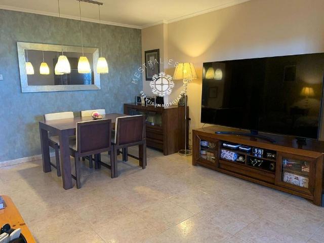 Casa adosada en venta en calle Riu Ciurana, Tarragona, de 150 m² 4 habitaciones por 415.000