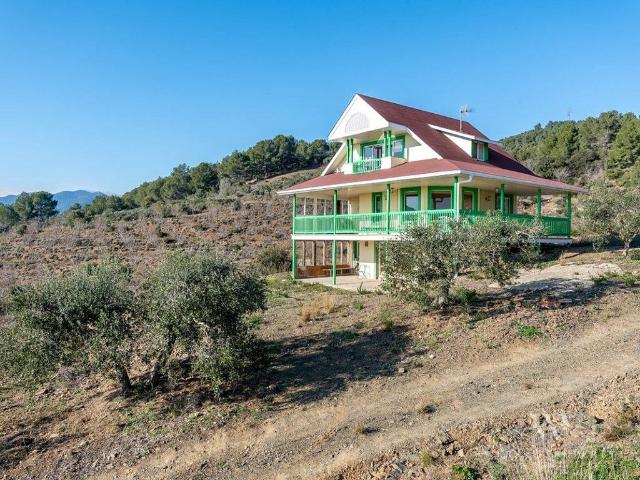 Casa en venta en polígono Paraje El Pinar, Riudecols, de 140 m² 7 habitaciones por 790.000