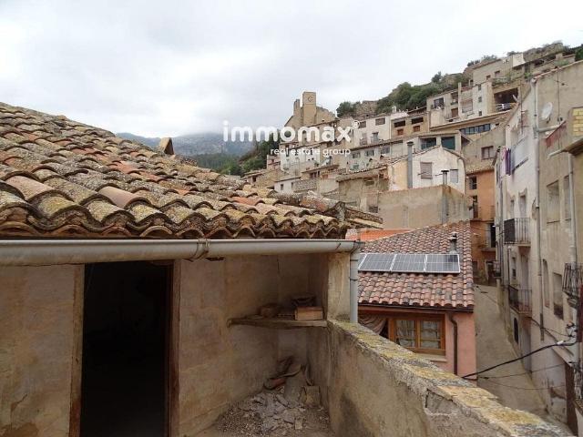 Casa en venta en calle Soldevila, Paüls, de 100 m² 4 habitaciones por 36.000