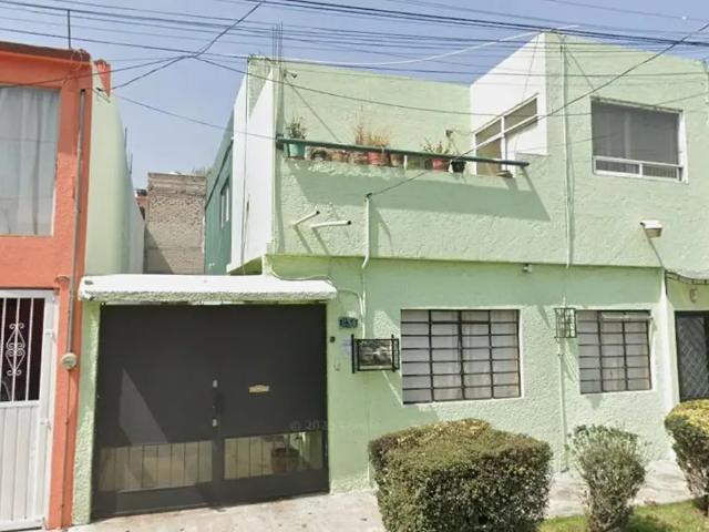 Casa en Venta en Calle Texcoco