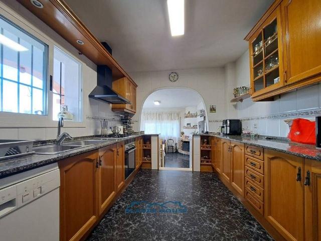 Casa en venta en calle Tierno Galván, Tordera, de 150 m² 6 habitaciones por 345.000