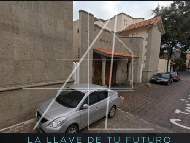 Casa en Venta en calle Tres Cruces 146, San Francisco, Coyoacán cerca de Miguel Ángel de Quevedo