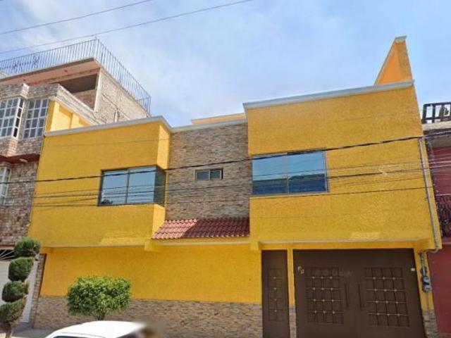 CASA EN VENTA EN CALLE 33 #39 Colonia: MARAVILLAS Alcaldia/Mpio: NEZAHUALCOYOTL ESTADO: ESTADO DE