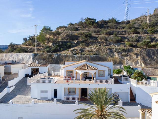Casa en venta en Calp, Canuta. Casas.
