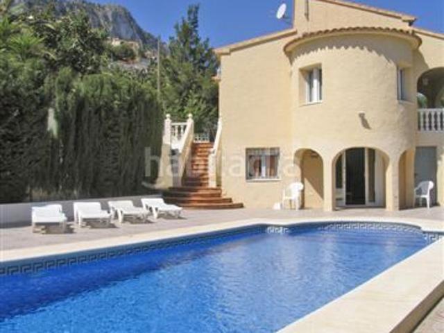 Casa en venta en Calp, Canuta. Casas.