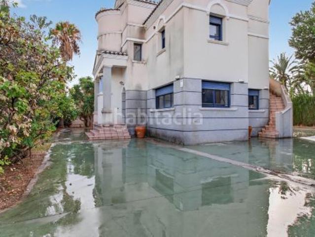 Casa en venta en Calp, La Caleta La Calalga Les Bassetes. vistas al mar en Calpe Propiedad con encanto en Urbanización Caleta. Casas.