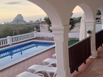 Casa en venta en Calp, Benicolada Las Adelfas. Casas.