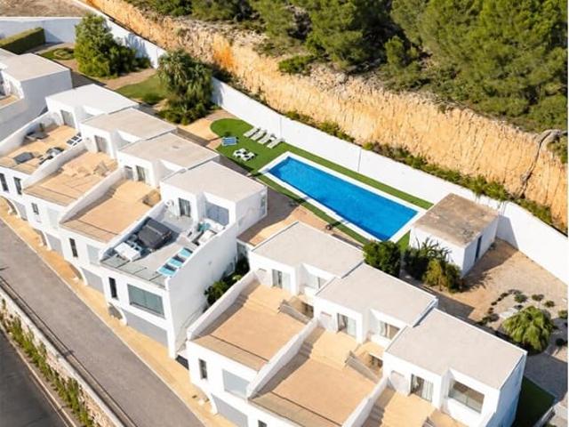 Casa en venta en Calpe / Calp, Alicante Costa Blanca