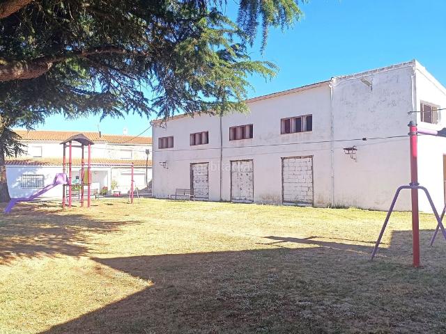 Casa en venta en Calvarrasa de Abajo. Casas Calvarrasa de.