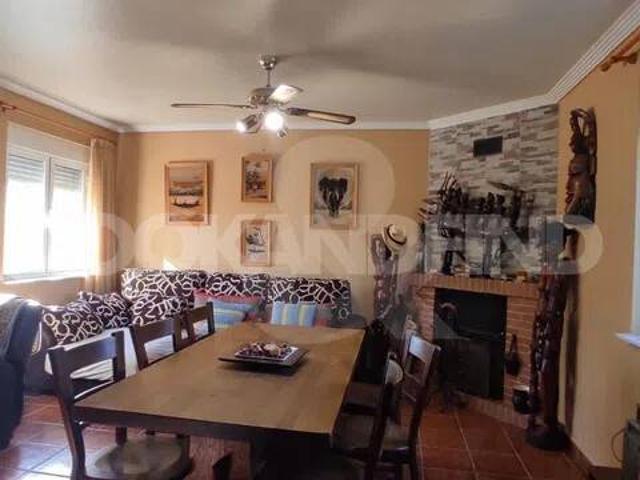 Casa en Venta en Calvarrasa de Arriba