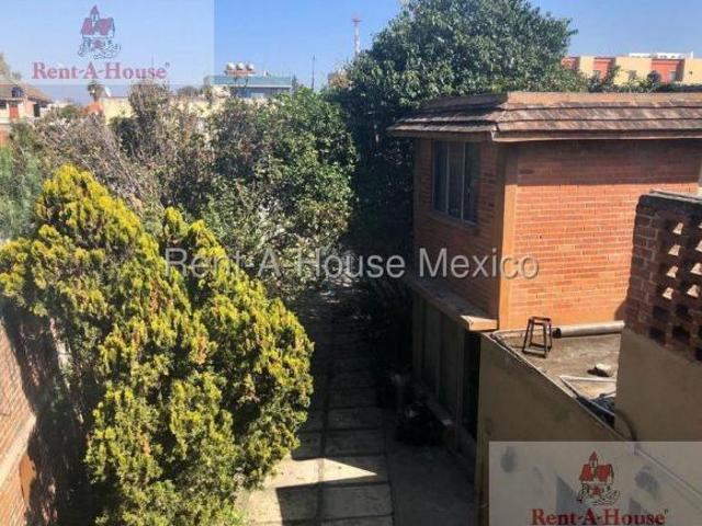 Casa en Venta en Calzada De guadalupe, El Nopalito RG 25 2320