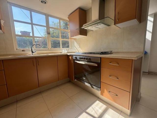 Casa en Venta en Calzada de las Águilas, Álvaro Obregón