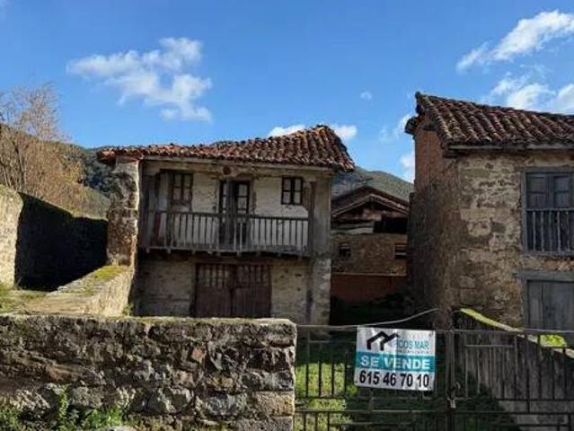Casa en Venta en Camaleño
