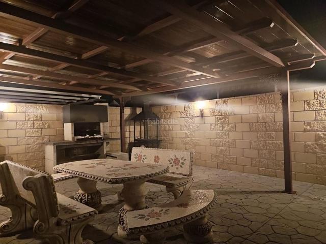 Casa en venta en Camarena. Casas.