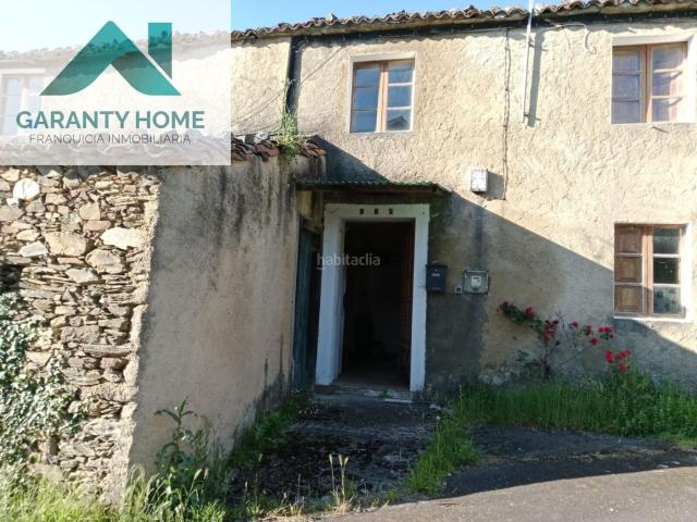 Casa en venta en Cambre. VENTA CASA FINCA SEGREGABLE CAMBRE. Casas.