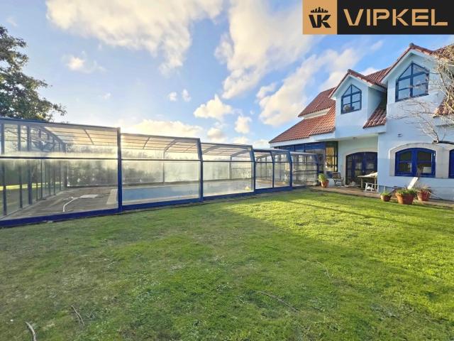 Casa en venta en Cambre La Coruña