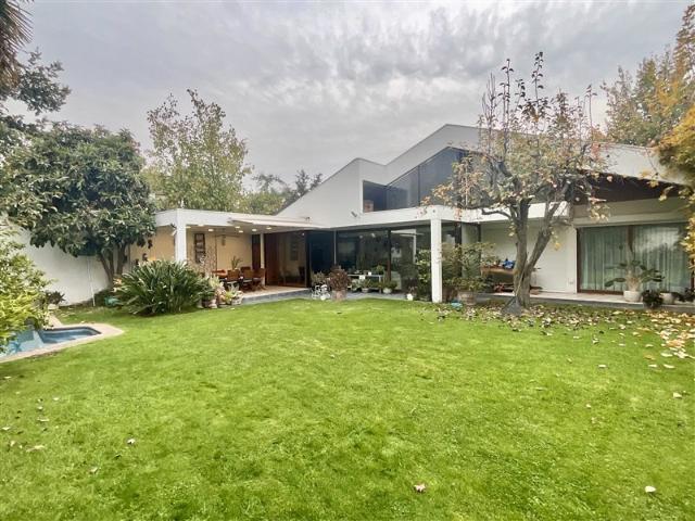 Casa en Venta en Camino De La Posada / Fernandez Mira