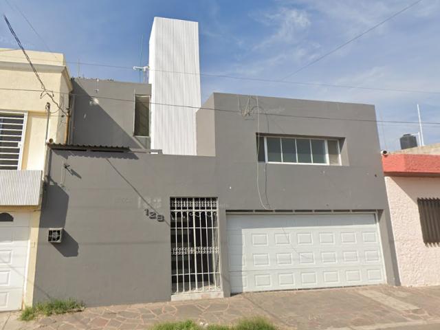 Casa en Venta en Camino Real, Durango Amplia y Céntrica