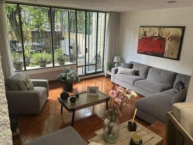 CASA EN VENTA EN CAMINO REAL EN ZAPOPAN