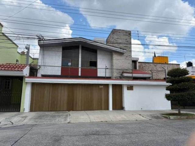 Casa en Venta en Camino Real Zapopan
