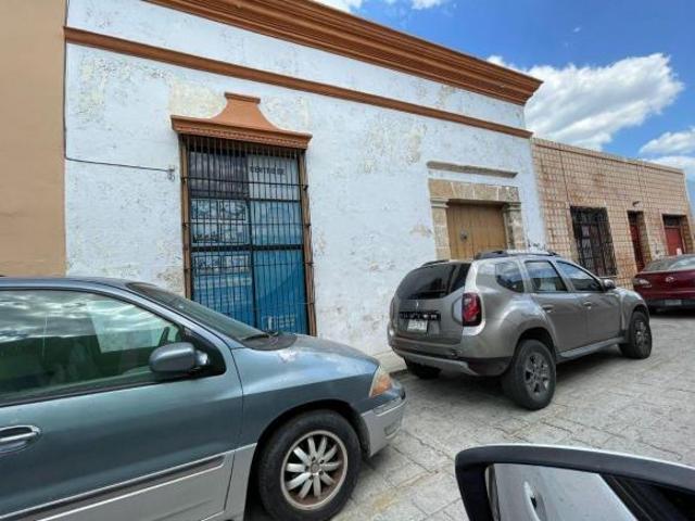 CASA EN VENTA EN CAMPECHE: CENTRO HISTORICO