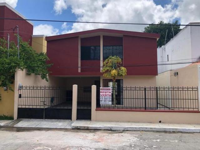 CASA EN VENTA EN CAMPECHE EN PRIVADA RESIDENCIAL KANISTE