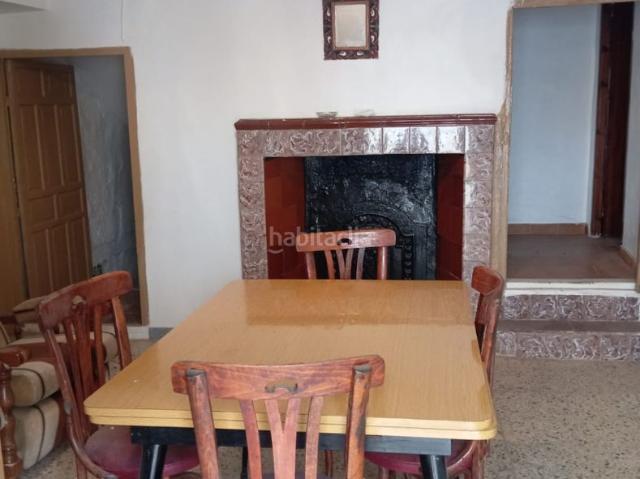 Casa en venta en Campillo de Altobuey. CASA EN CALLE LARGA CAMPILLO. Casas Campillo de.
