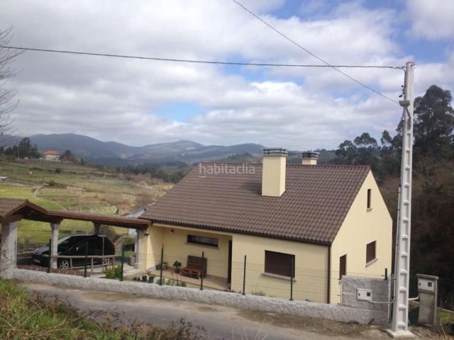 Casa en venta en Campo Lameiro. Casa unifamiliar a la venta. Casas Campo.