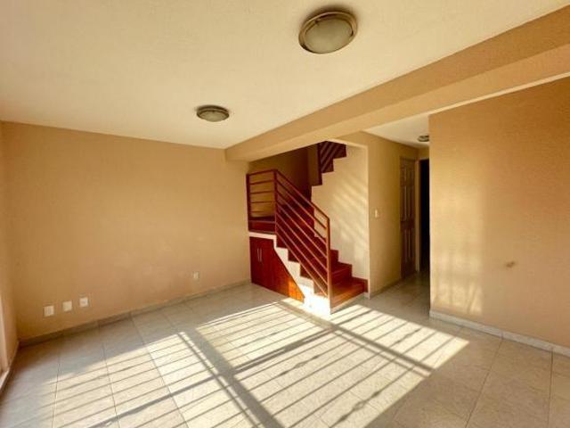 Casa en venta en Campo Real, Toluca