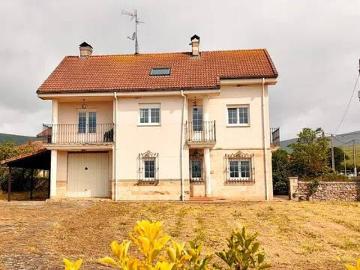 Casa en Venta en Campoo de Yuso