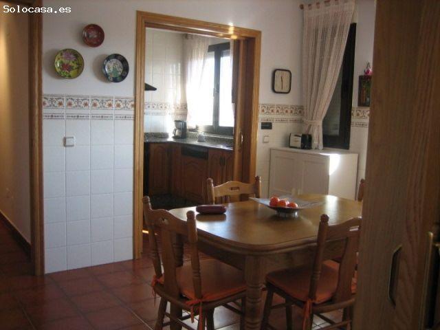 Casa en Venta en Camponaraya, León