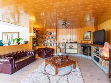 Casa en venta en Canovelles. Casa amplia y acogedora en Can Duran. Casas.