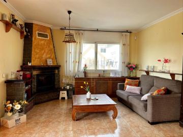 Casa en venta en Cànoves i Samalús. MAGNÍFICA CASA EN EL MIRADOR DEL MONTSENY CÀNOVES I SAMALÚS. Casas Cànoves i.