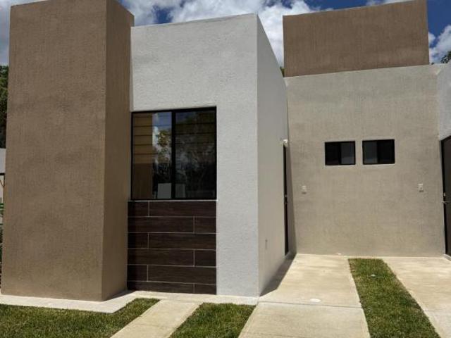 Casa en Venta en Cancun de 2 habitaciones Acepta Fovissste e Infonavit