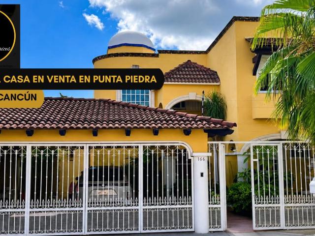 Casa en venta en Canc?n 3 rec?maras con alberca y jacuzzi en privada