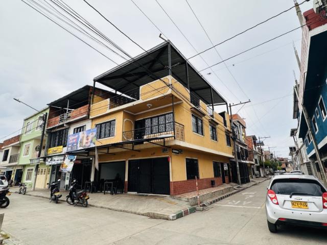Casa En Venta En Candelaria En Diamante V376006