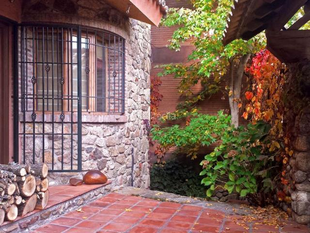 Casa en venta en Candeleda. Casas.