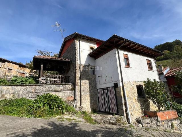 Casa en venta en Cangas de Onís. CASA INDIVIDUAL EN PUEBLO ALTO CON VISTAS. Casas Cangas de.