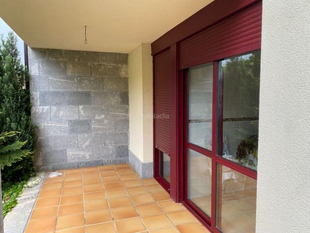Casa en venta en Cangas de Onís. EN EL MISMO CANGAS DE ONÍS, VENTA DE EXCLUSIVO CHALET PAREADO CON JARDÍN. Casas Cangas de.