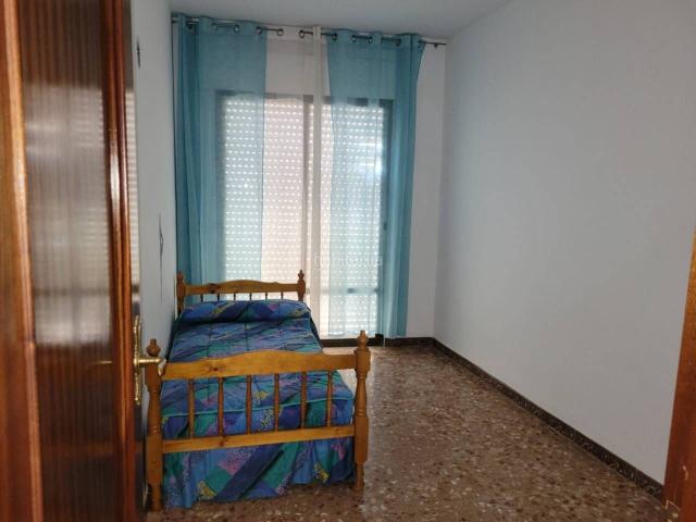 Casa en venta en Caniles. Casa en venta en Baza. Casas.