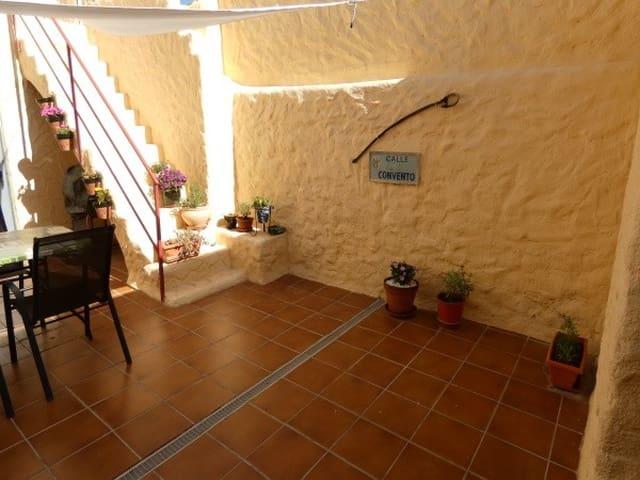 Casa en venta en Caniles, Granada