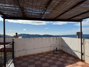 Casa en venta en Canillas de Aceituno, Málaga