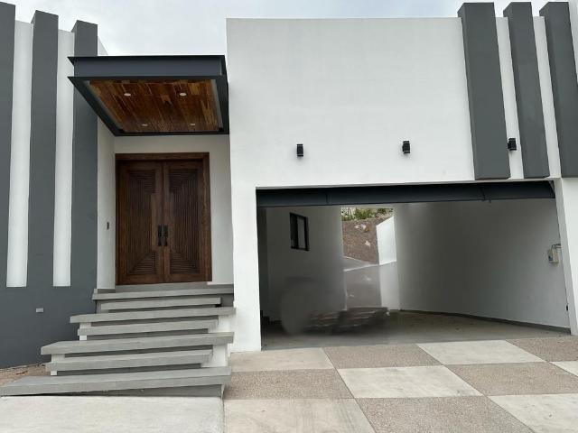 Casa EN VENTA EN CANTERAS