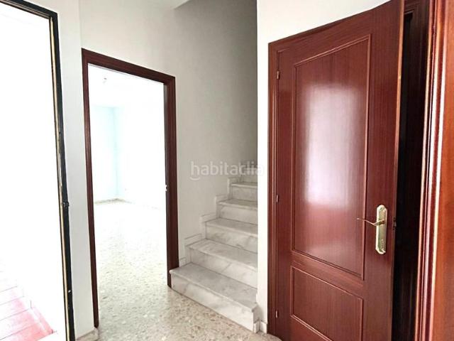 Casa en venta en Cantillana. NUEVA VIVIENDA EN UNA DE LAS ZONAS MÁS BUSCADAS DE CANTILLANA. Casas.