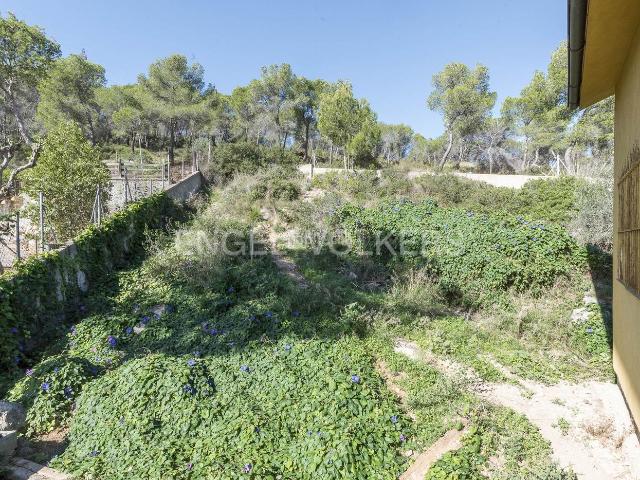 Casa en venta en Canyelles. Vivienda con vistas despejadas en Canyelles. Casas.