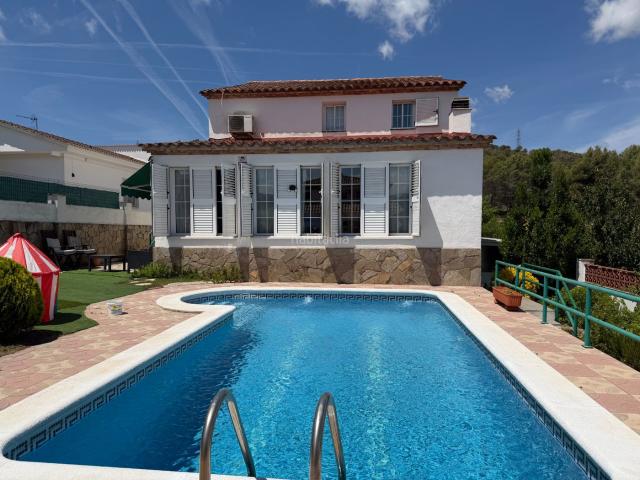 Casa en venta en Canyelles. Casa en venta en Canyelles. Casas.