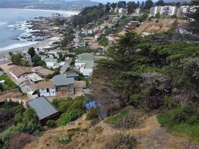 Casa en Venta en Casa con amplio sitio en Maitencillo sector la Caleta